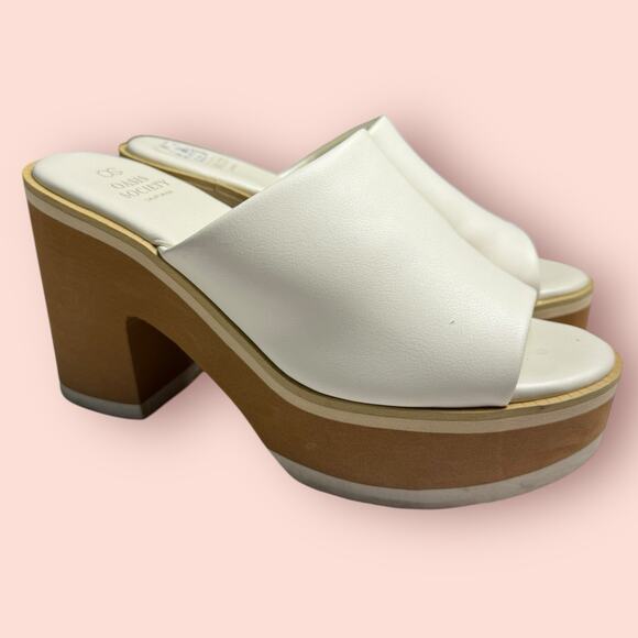 OASIS SOCIETY Layered Platform High Heel Clog Mule White Size 8 Women’s Sandal - Picture 3 of 5